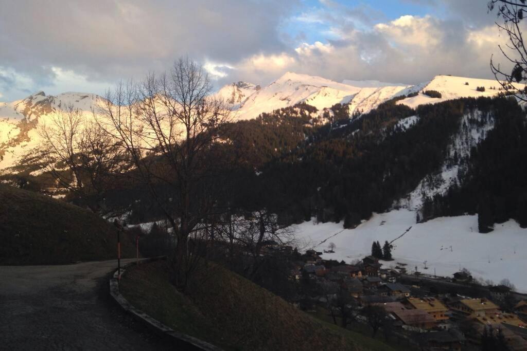 Appartement Cozy Dans Chalet 6 Pers Voiture 4 Roues Motrice A Dispo La Clusaz Dış mekan fotoğraf