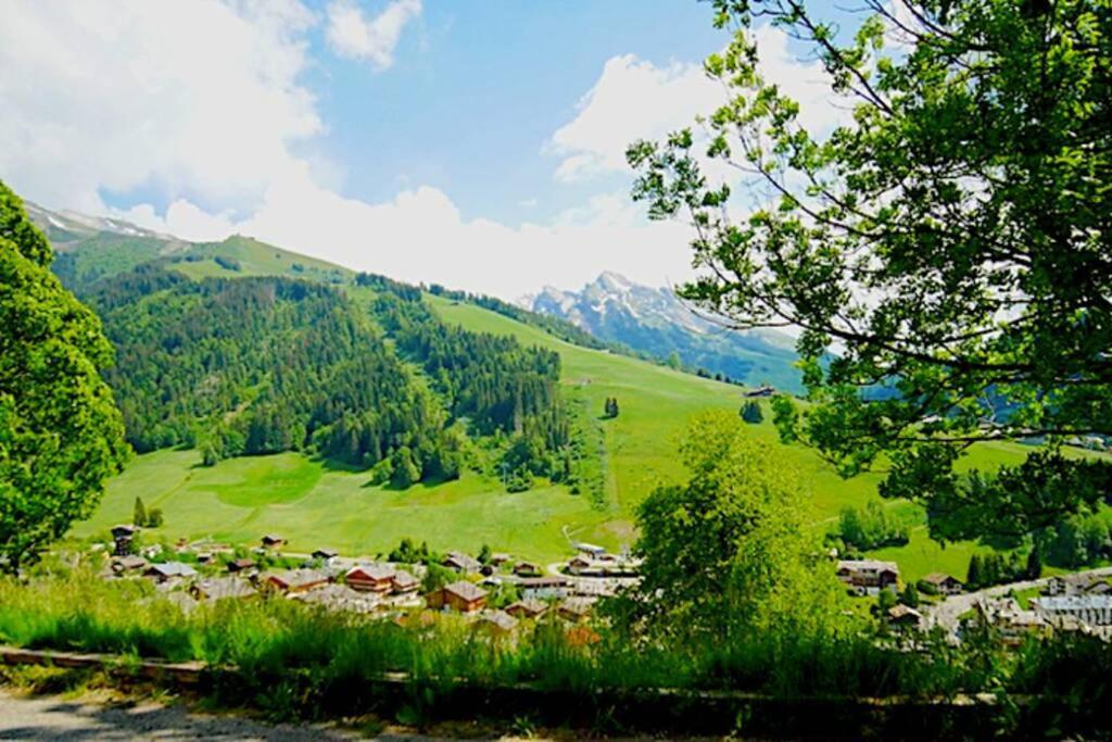Appartement Cozy Dans Chalet 6 Pers Voiture 4 Roues Motrice A Dispo La Clusaz Dış mekan fotoğraf